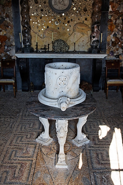 Chateau du Champ de Bataille-111